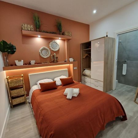 Roquebrune : Appartement 4 Personnes Proche De La Plage Exterior photo