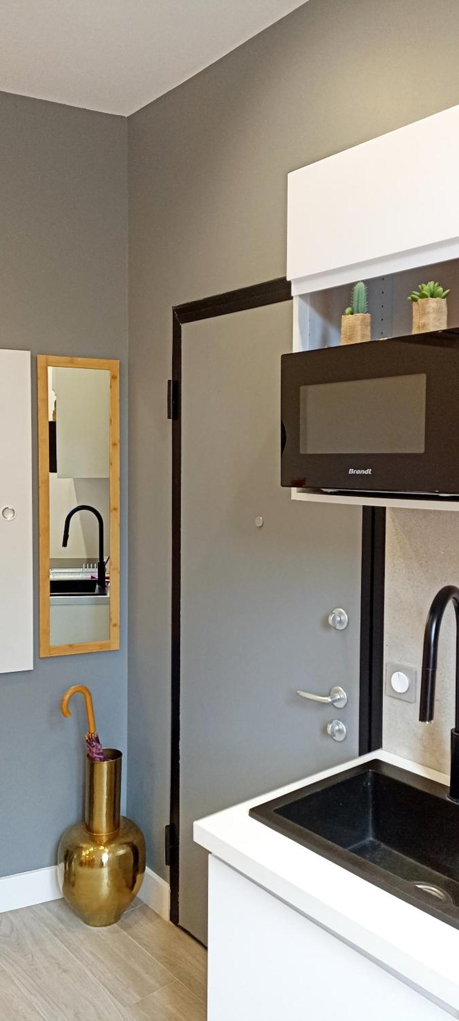 Roquebrune : Appartement 4 Personnes Proche De La Plage Room photo