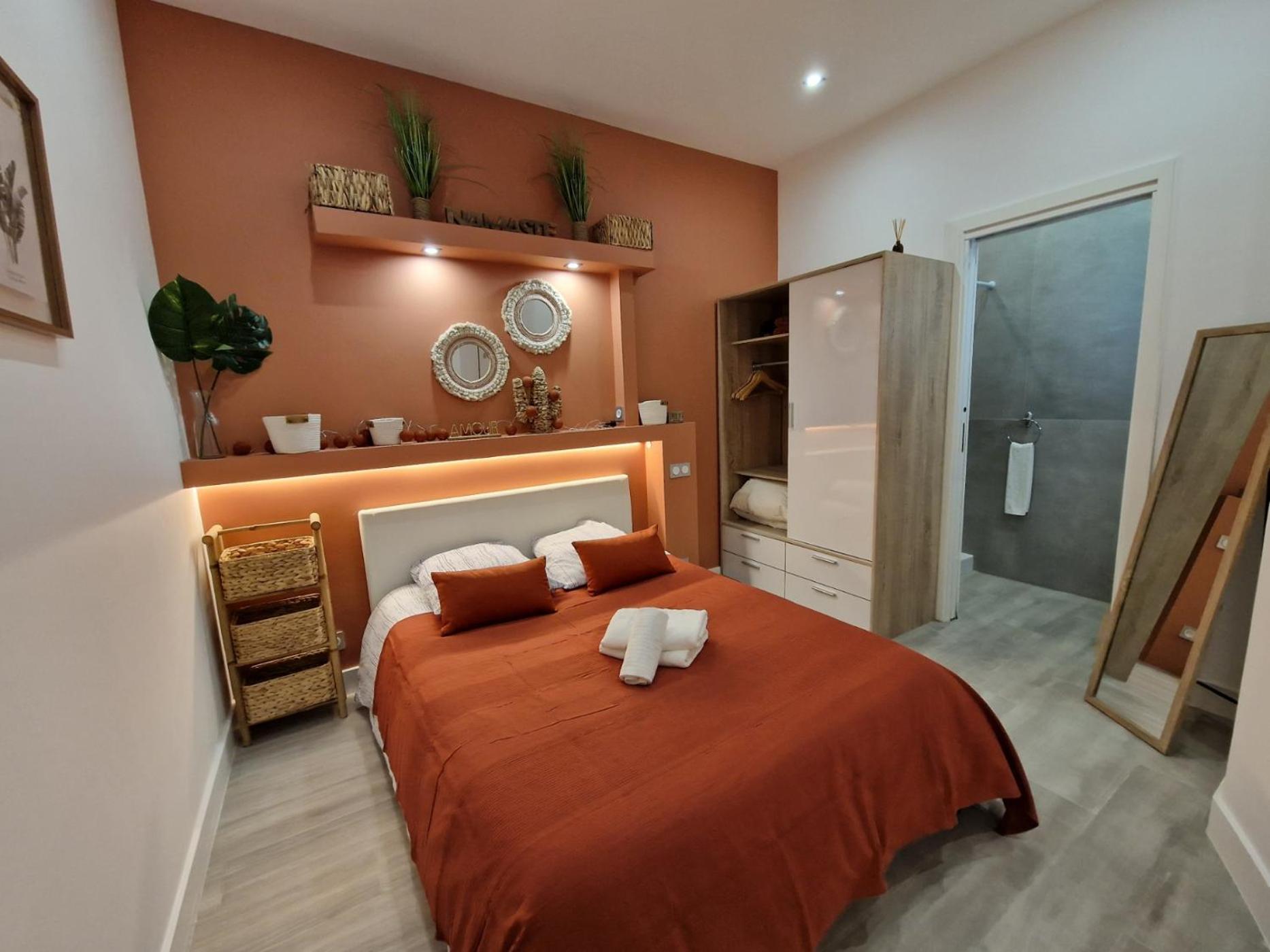 Roquebrune : Appartement 4 Personnes Proche De La Plage Exterior photo